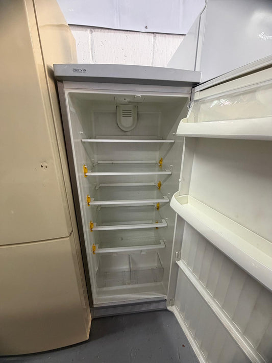 Refurbished Servis M7611INOX Freestanding Fridge β Inox