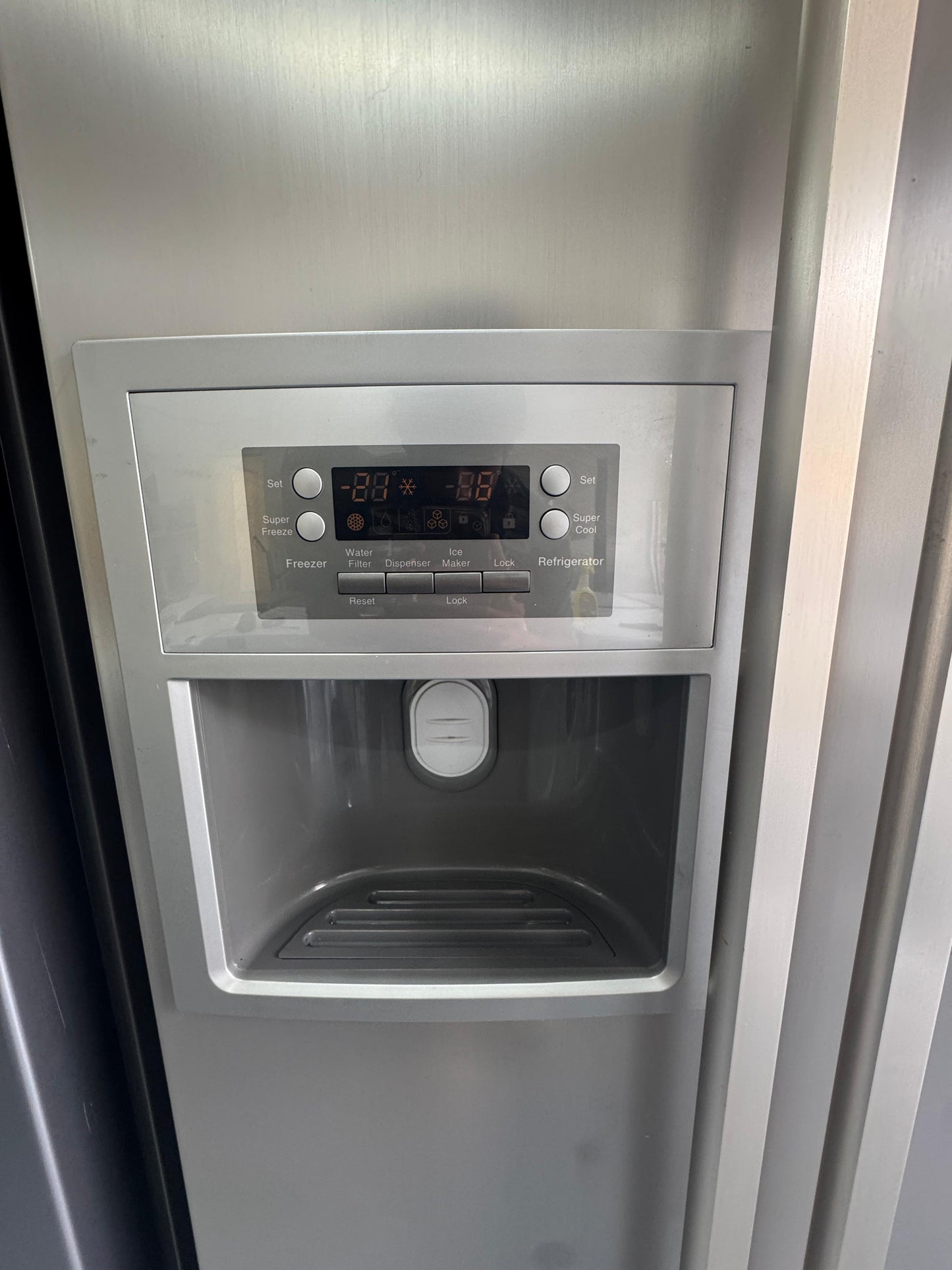 Refurbished Bosch American Style Fridge Freezer – 504L Stainless Steel | KAN58A40GB/07