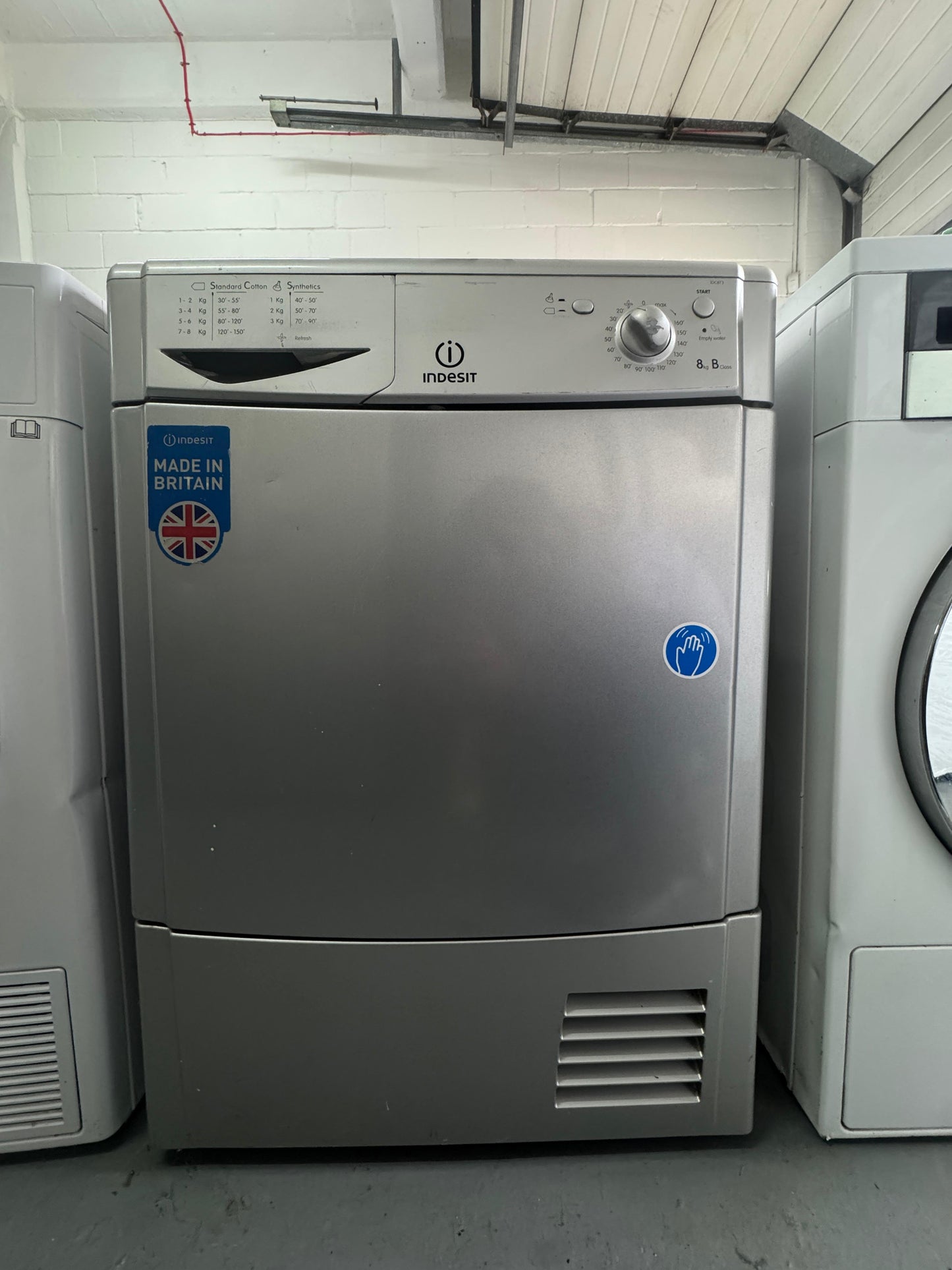 Refurbished Indesit Condenser Tumble Dryer – 8kg Silver | IDC8T3BS