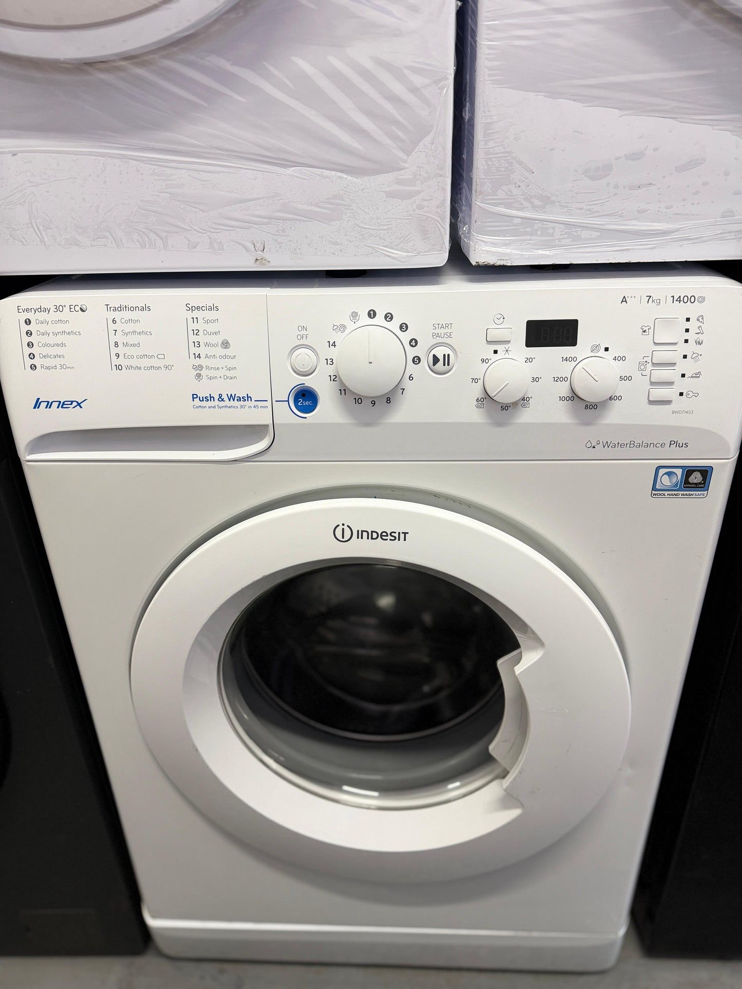 Refurbished Indesit BWD 71453 7kg Washing Machine