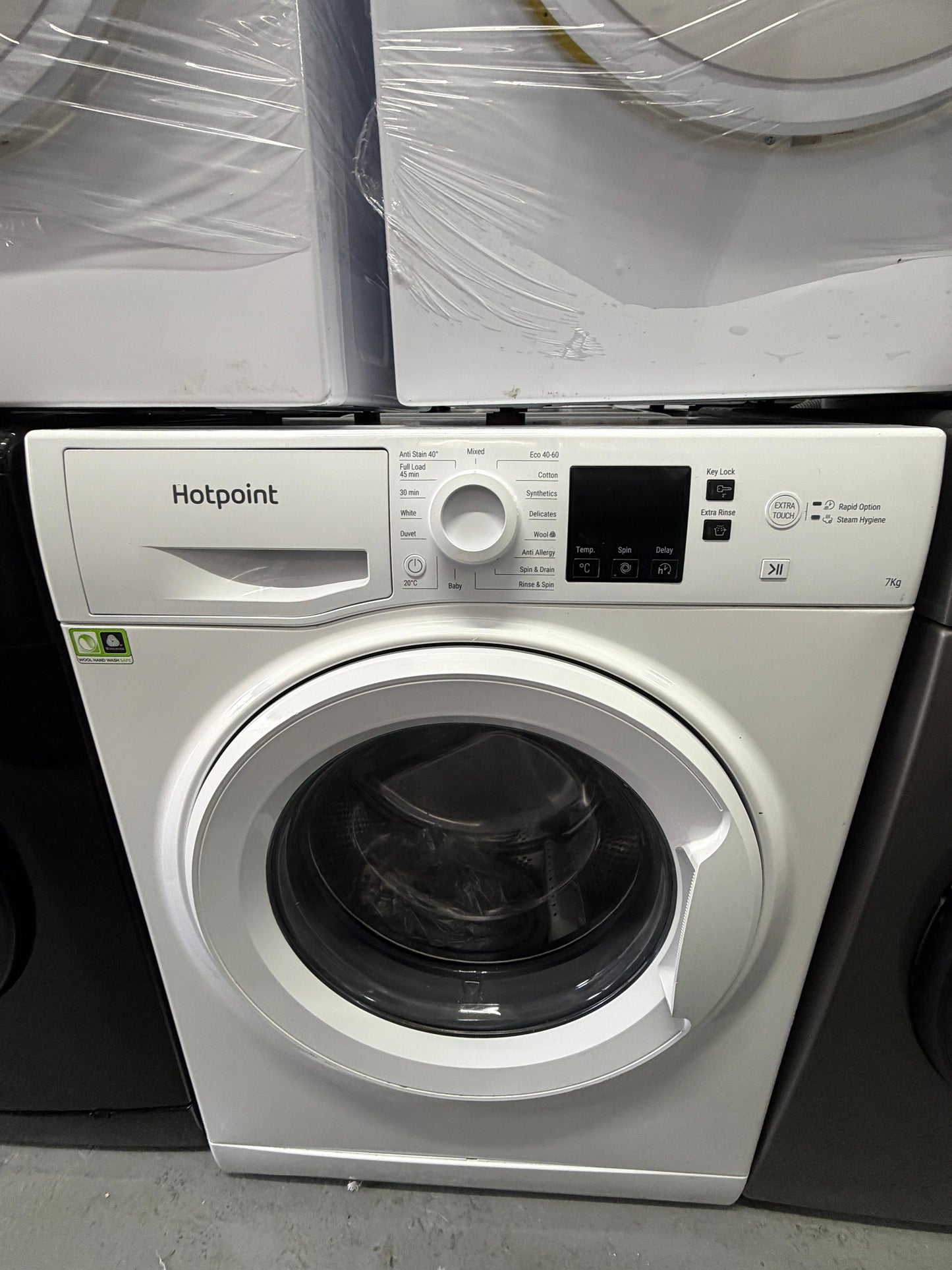 Refurbished Hotpoint NSWM742U W 7kg Washing Machine