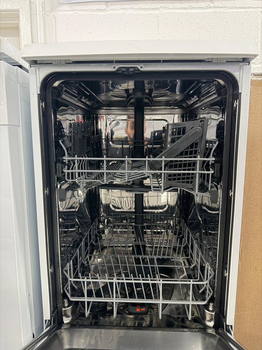 Refurbished Hisense HS661C60WUK Full-Size Dishwasher – White