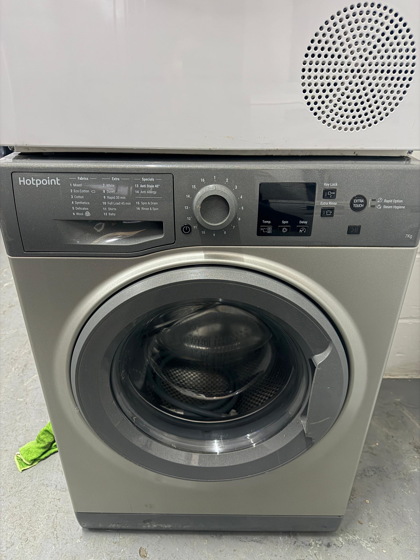 Refurbished Hotpoint NSWF743UGGUK 7kg 1400rpm Washing Machine – Graphite