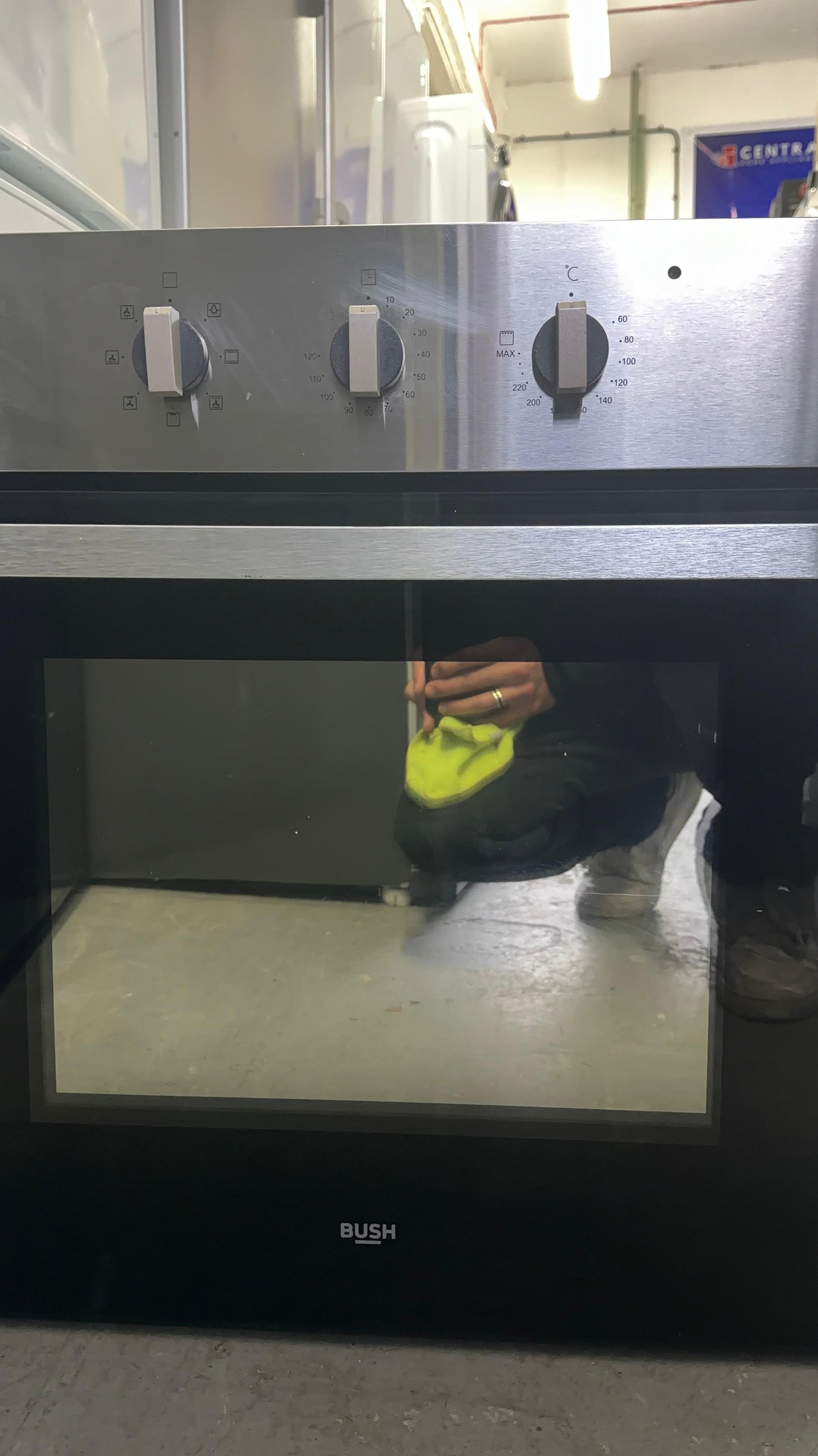 Refurbished Bush BIBFOSAX Built-In Single Electric Oven – Silver