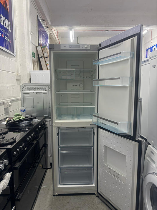 Refurbished Bosch Frost Free Fridge Freezer – KGN34X61GB