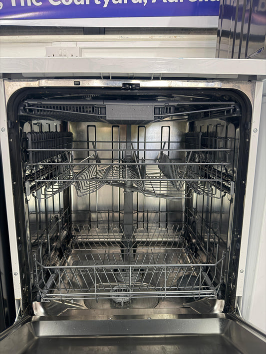 Hisense HS643D60WUK 60cm Freestanding Dishwasher - White - Unused Grade A