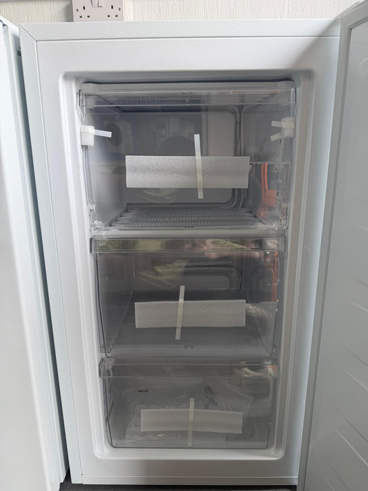 Fridgemaster MUZ4860E 61L Under Counter Freezer - White - Unused Grade A