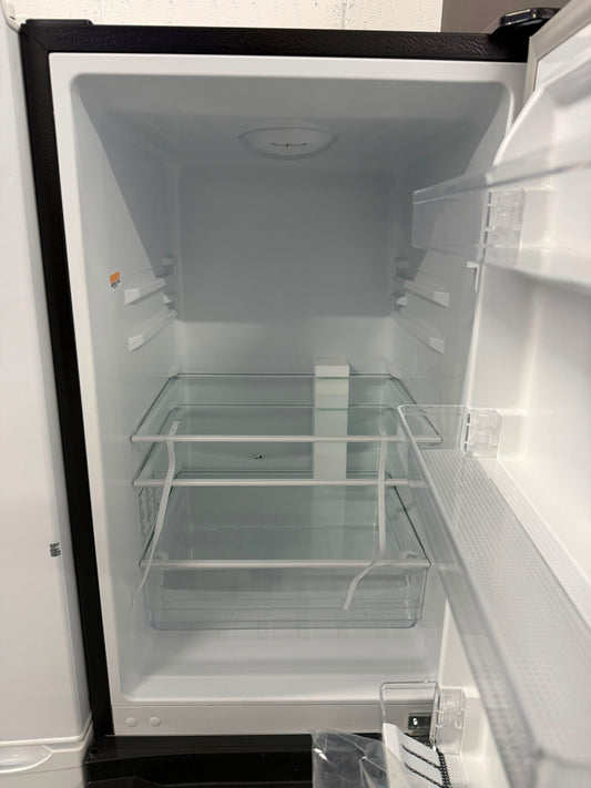 Fridgemaster MC50165EB 175 L Fridge Freezer - Black - Unused Grade A