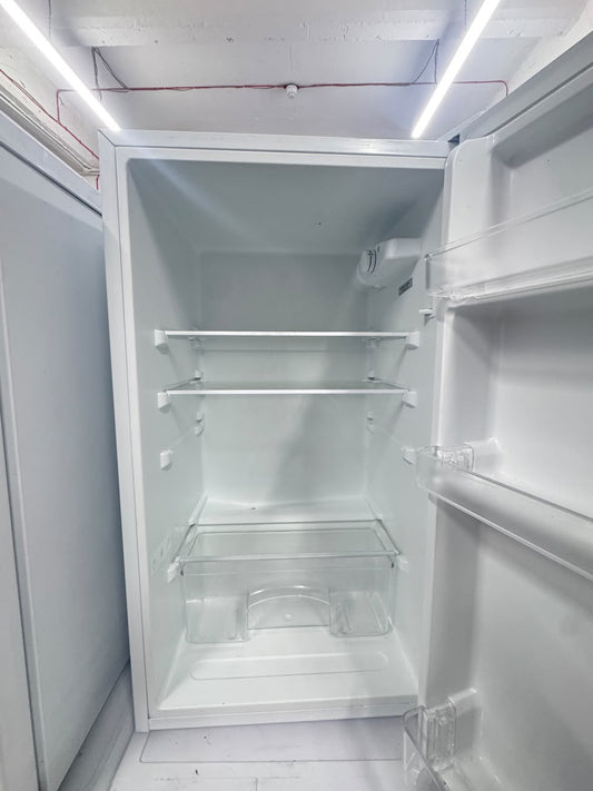 Refurbished Bush ME4785UCL 93 Litre Under-Counter Larder Fridge – White