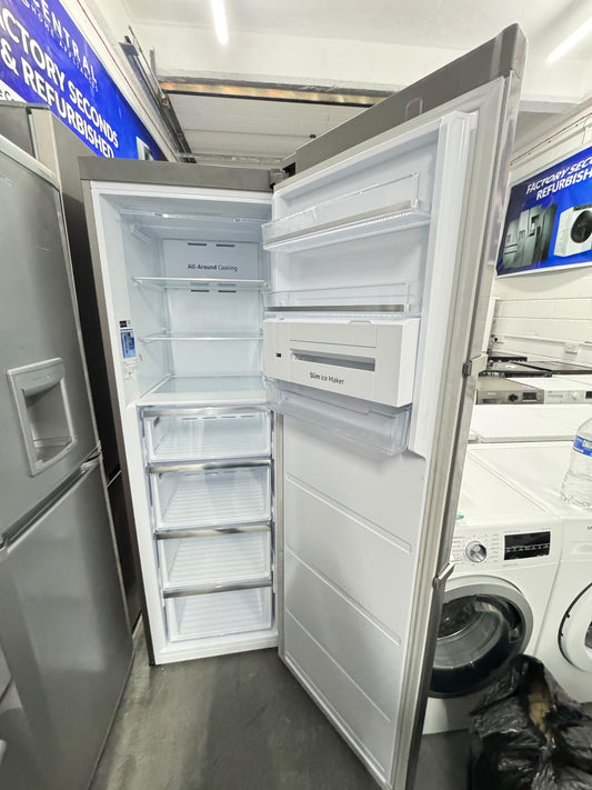 Refurbished Samsung RZ32M7125SA 323L Frost Free Tall Upright Freezer – Silver