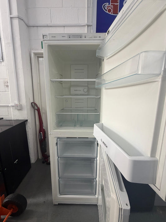 Refurbished Bosch KGH34V03GB/O1 280 L Frost Free Fridge Freezer - White