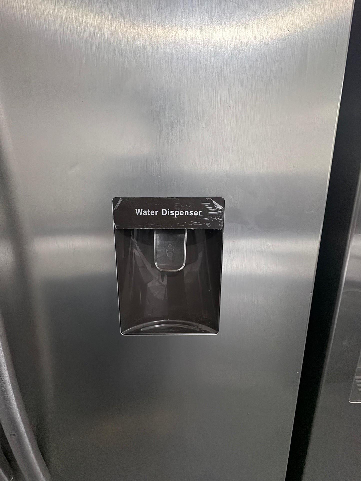 Refurbished Hisense 562L PureFlat American Style Fridge Freezer | RS741N4WC11