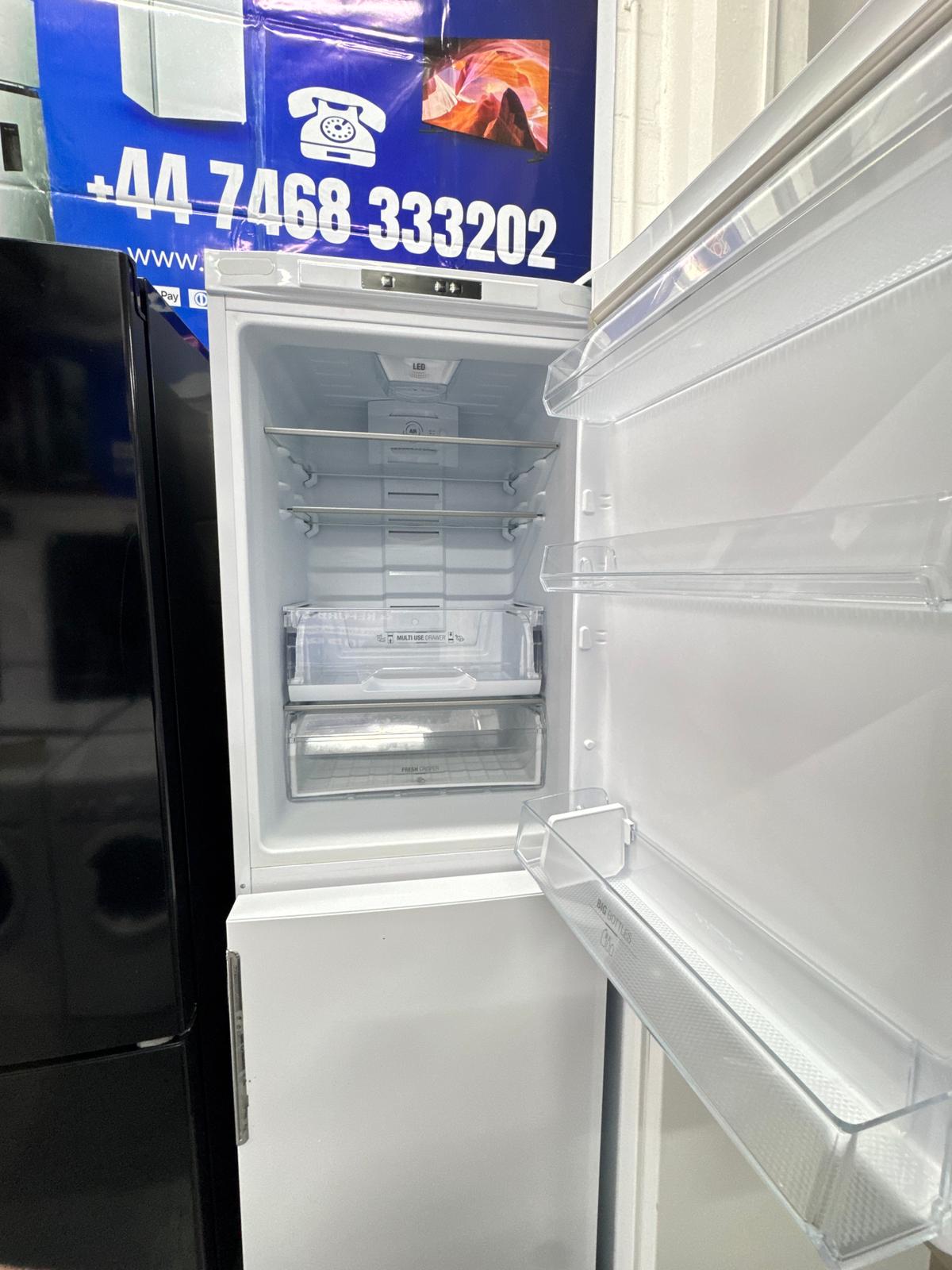 Refurbished Hotpoint 60/40 Frost Free Fridge Freezer – Polar White | LAO85FFI