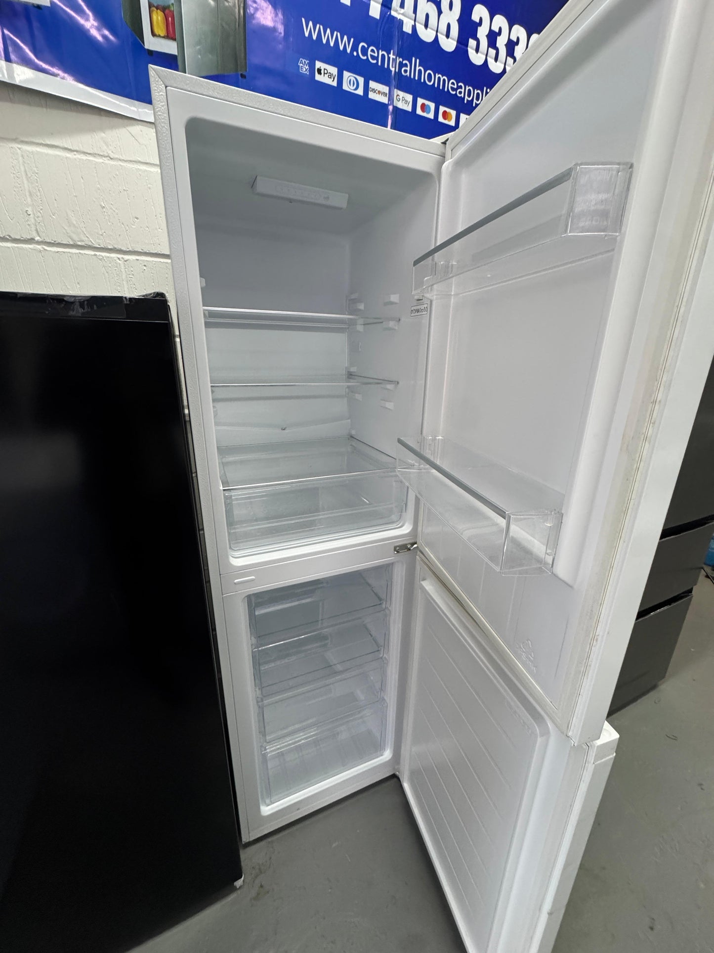 Refurbished Willow 254 L 50/50 Fridge Freezer| WFF5050WV2