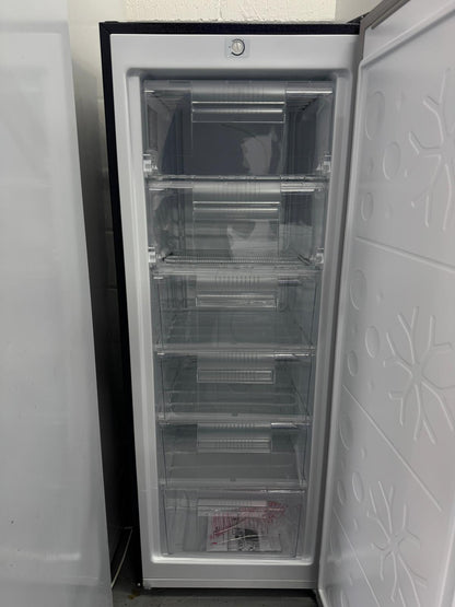Willow 177 L Tall Freezer – Factory Seconds | WTF55B