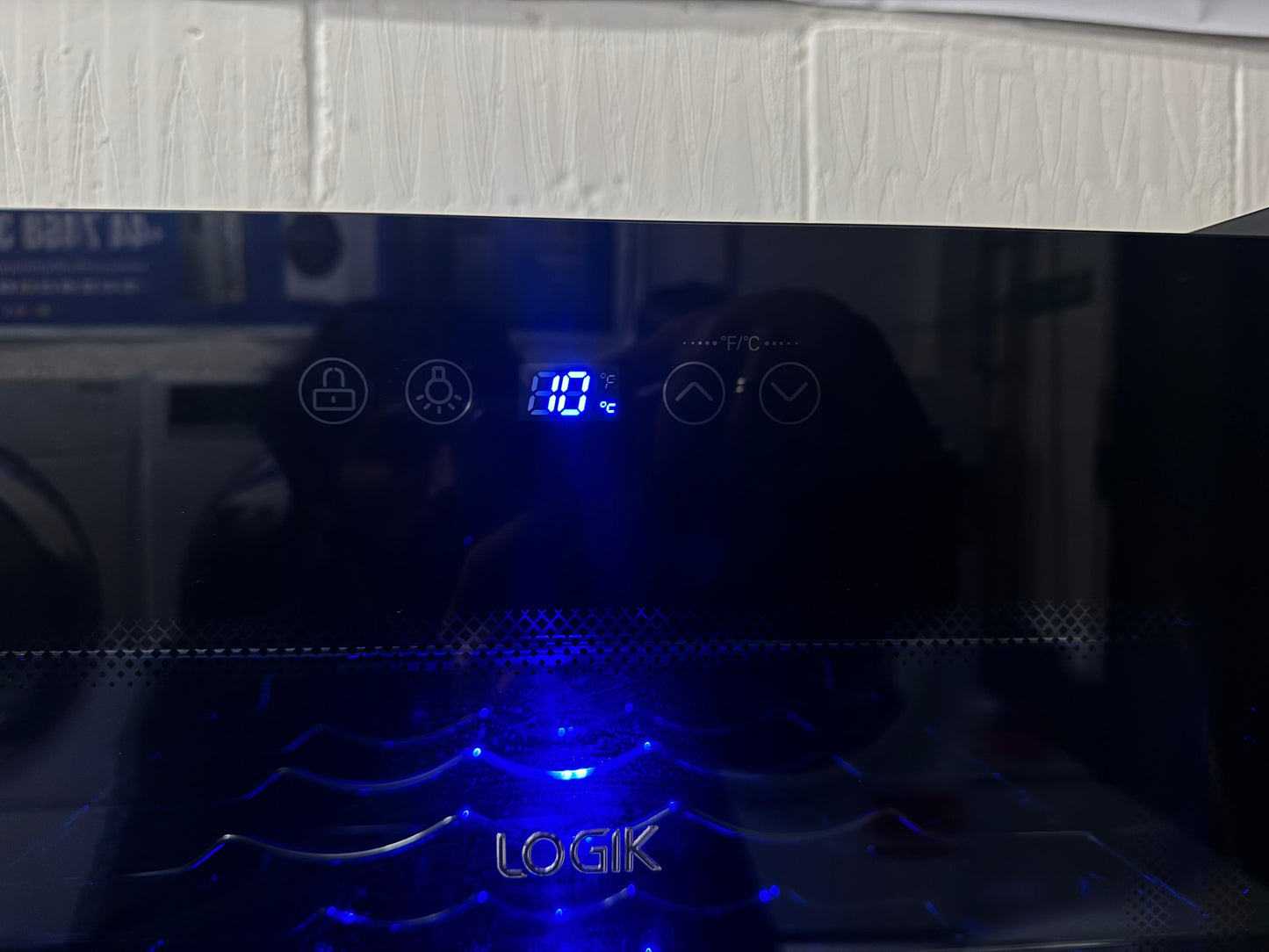 Logik 34-Bottle Wine Cooler – Grade A | LWC34B20