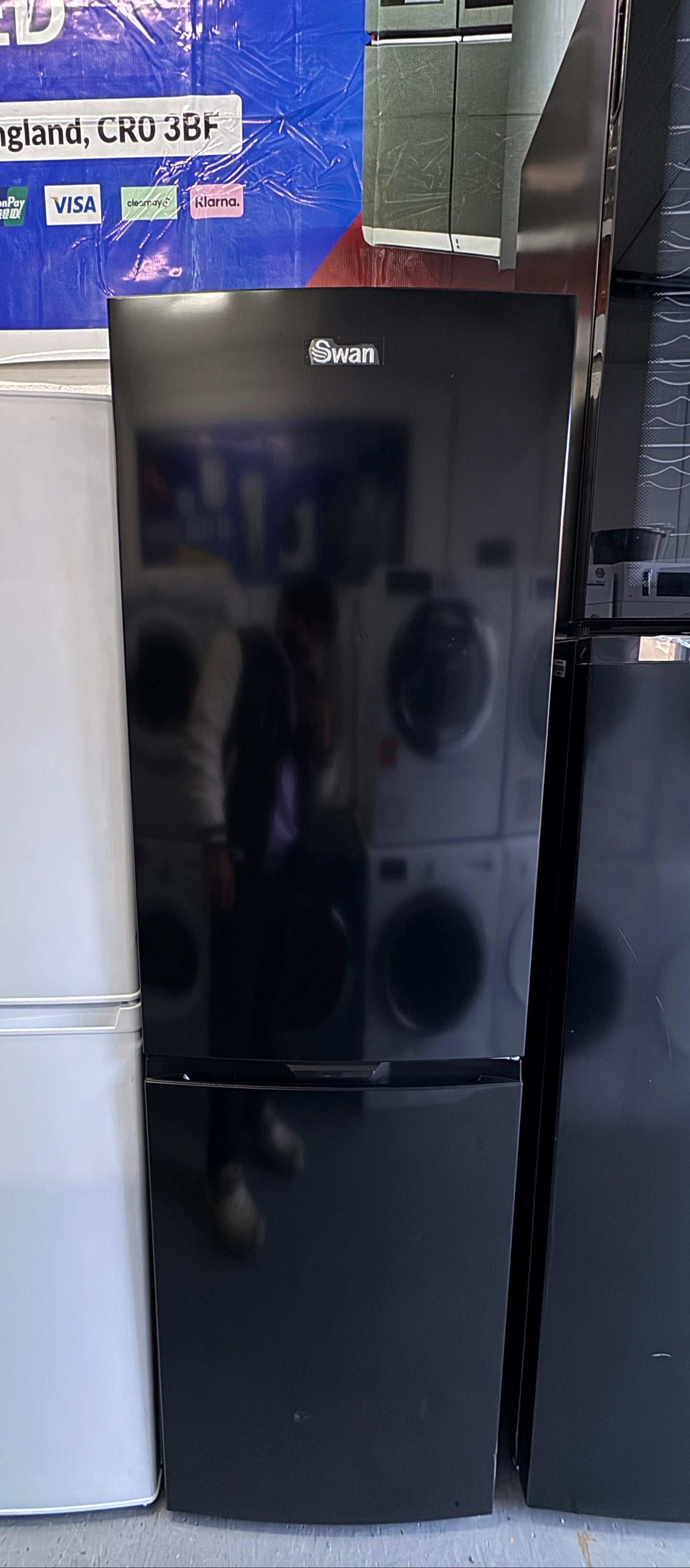 Swan 156 L Freestanding Fridge - New Grade A - SR156120B