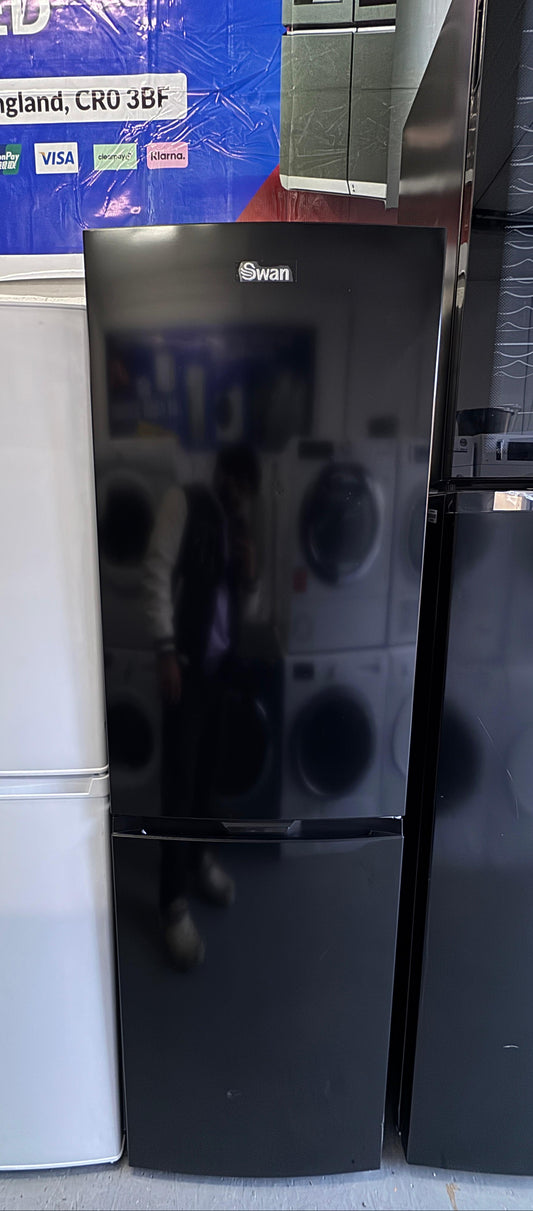 Swan 156 L Freestanding Fridge - New Grade A - SR156120B