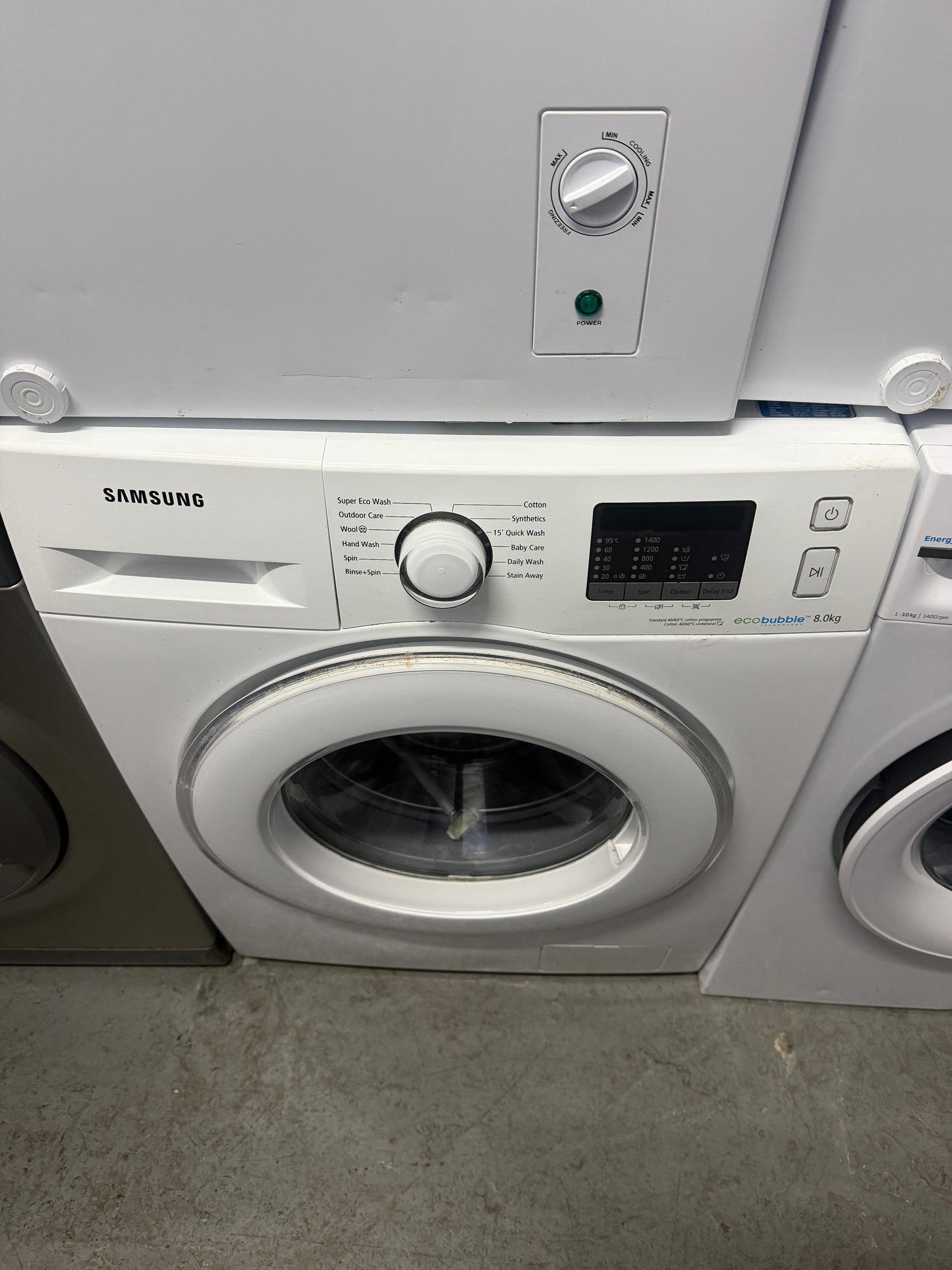 Refurbished Samsung WF70F5E2W4X 8kg 1400rpm Washing Machine – White
