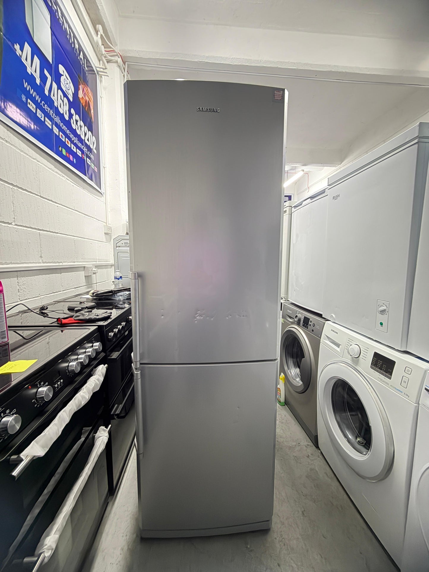 Refurbished Samsung RL38SCPS 301L No Frost Fridge Freezer – Silver