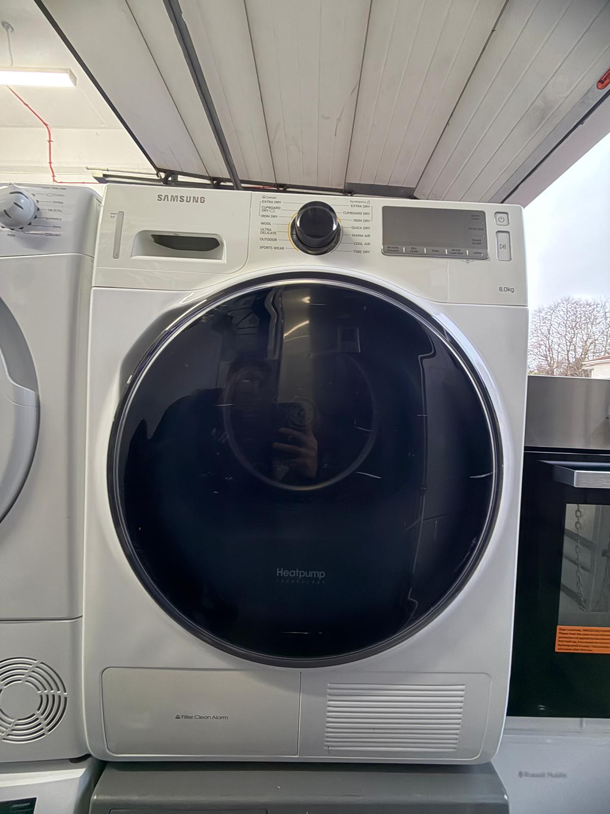 Refurbished Samsung DV80H8100HW 8 kg Heat Pump Tumble Dryer - White