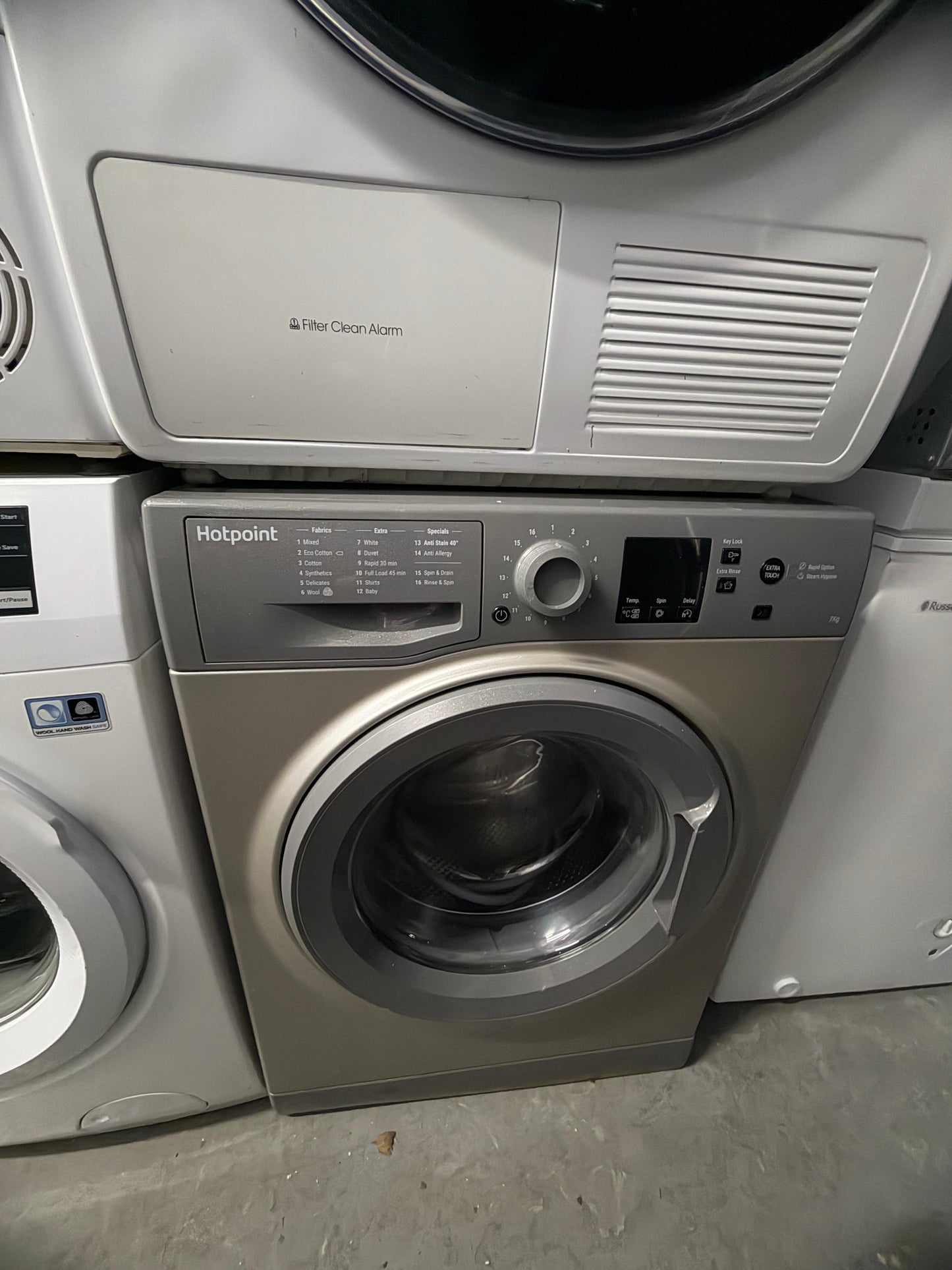 Refurbished Hotpoint NSWR843CGK 7 kg 1400 Spin Freestanding Washing Machine – Graphite