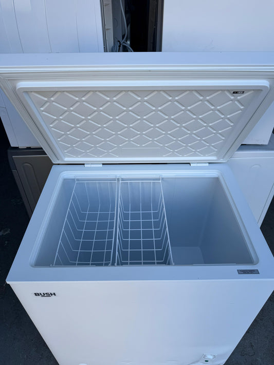 Refurbished Bush BECFE198LW 198 L Chest Freezer – White