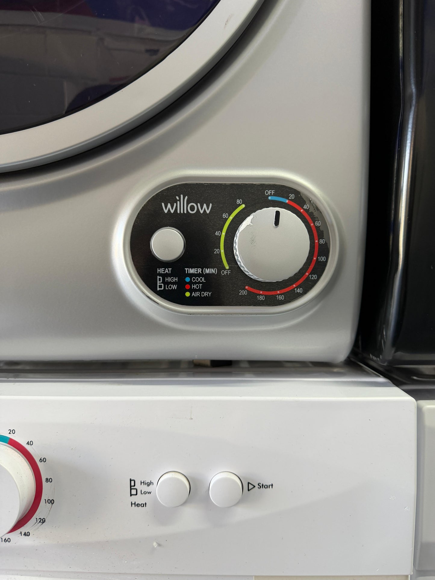 Willow WTD25S Tumble Dryer – 2.5kg, Vented, Silver - Unused - Grade A