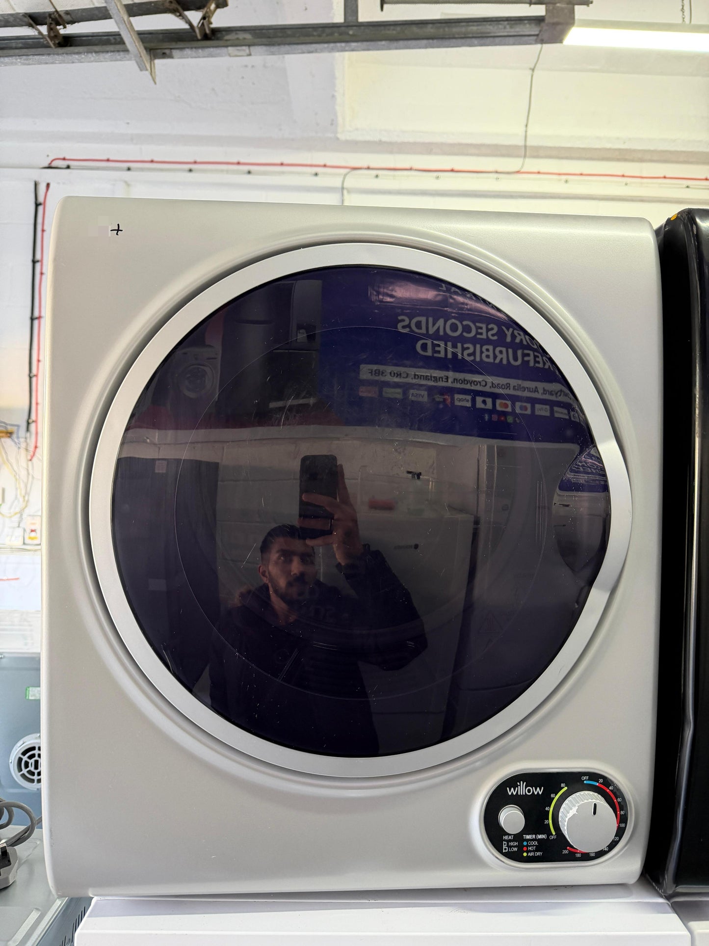 Willow WTD25S Tumble Dryer – 2.5kg, Vented, Silver - Unused - Grade A