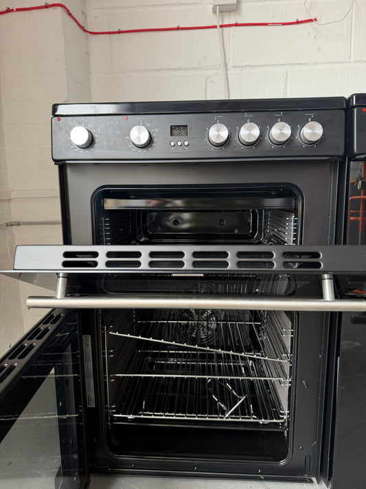 Hisense HDE3211BBUK 60cm Electric Cooker with Double Oven & Ceramic Hob - Black - Unused Grade A