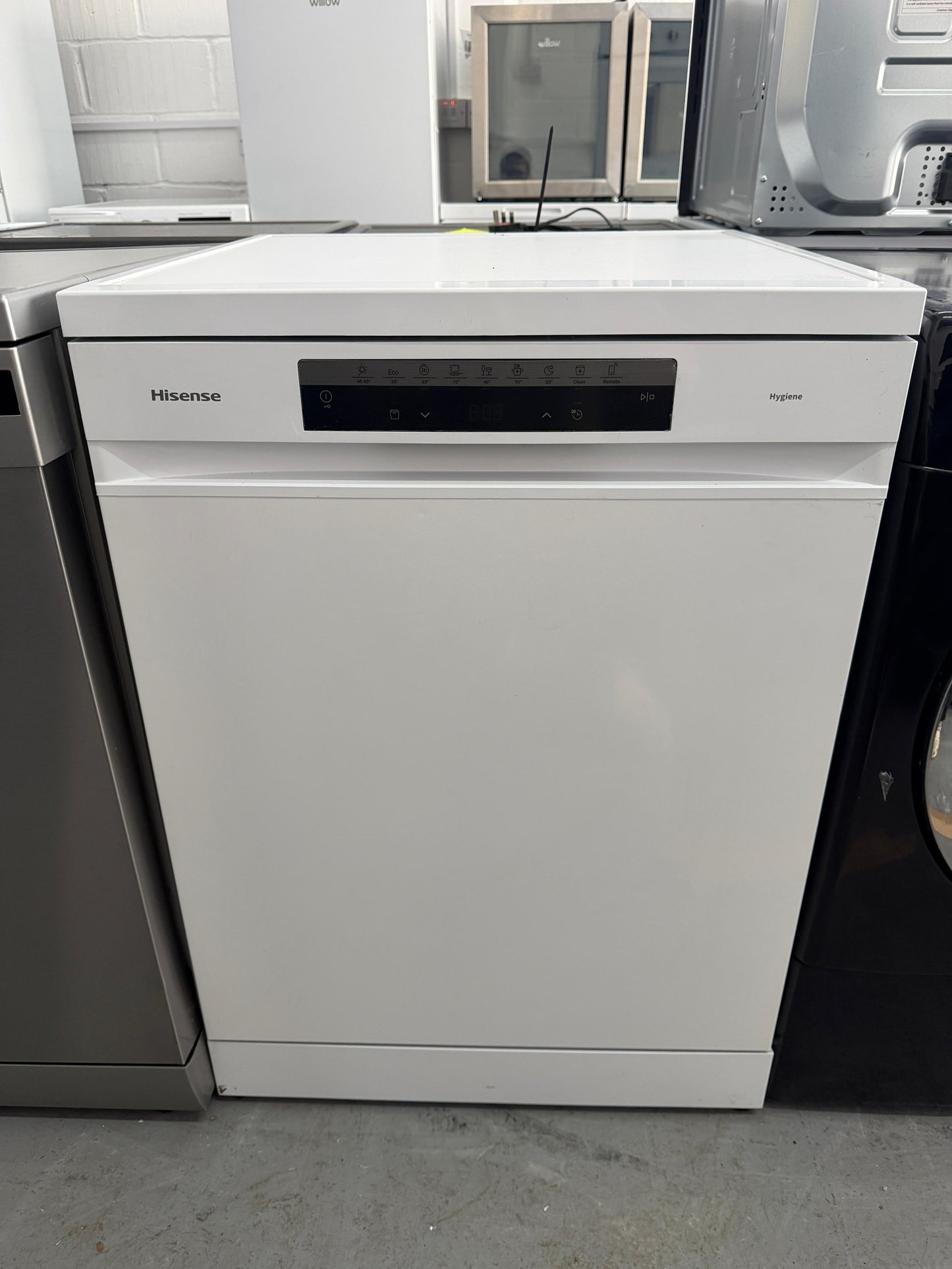 Hisense HS673C60WUK 60cm Freestanding Dishwasher - White - Unused Grade A