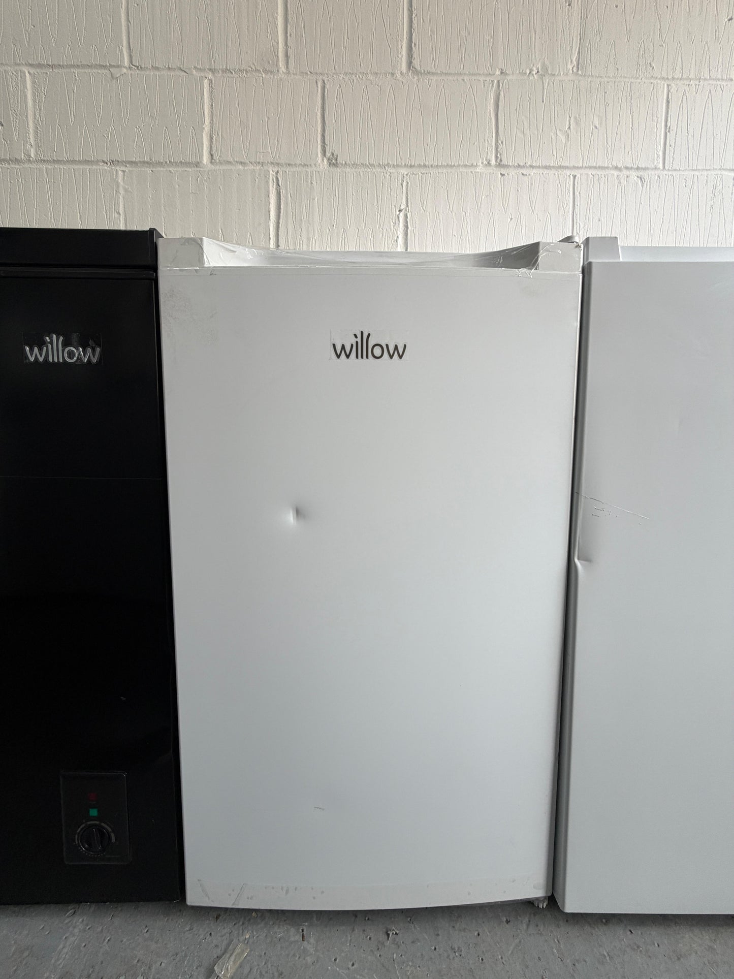 Willow WUCFZ48W 60L Under Counter Freezer - White - Unused Grade A