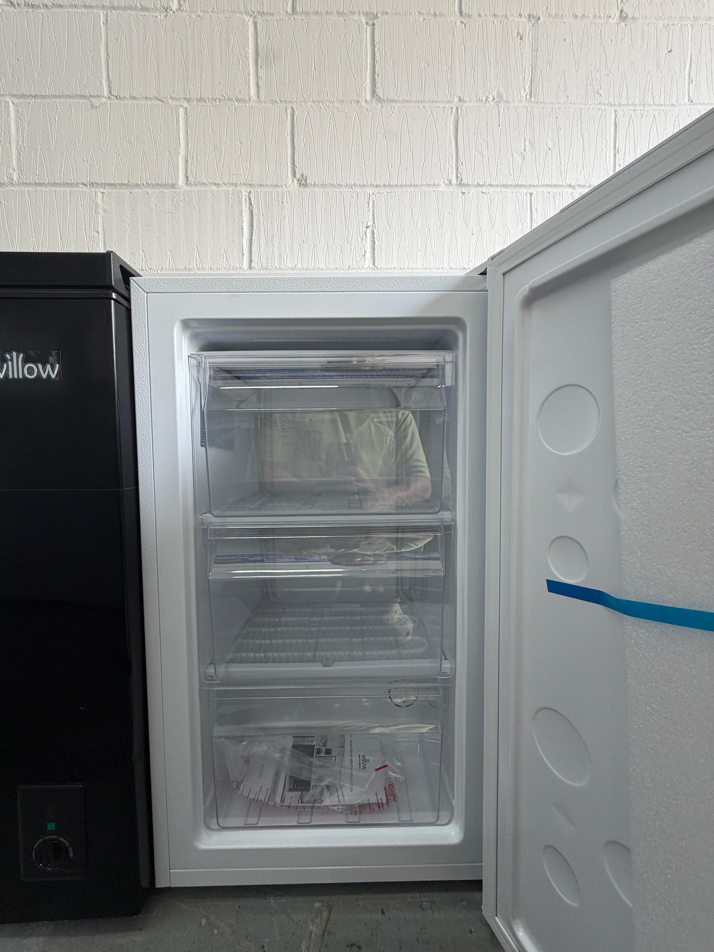 Willow WUCFZ48W 60L Under Counter Freezer - White - Unused Grade A