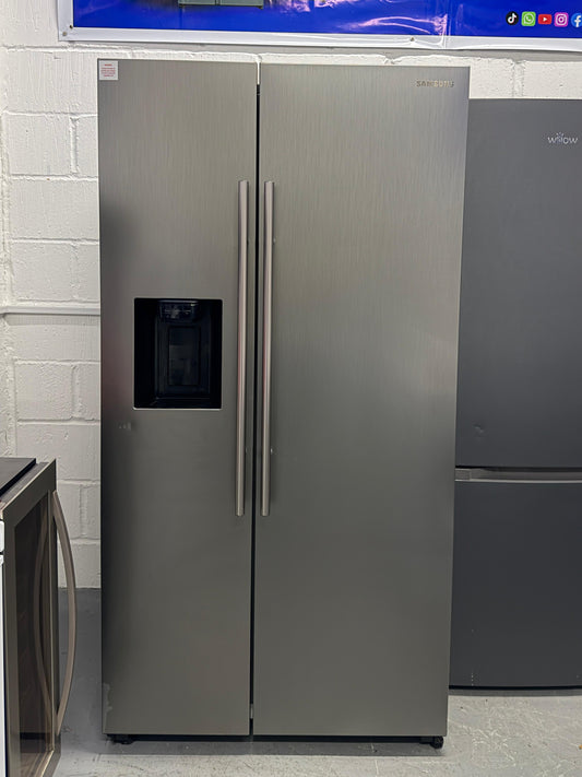 Refurbished Samsung RS67N821059 American Fridge Freezer with Water & Ice Dispenser - Stainless Steel