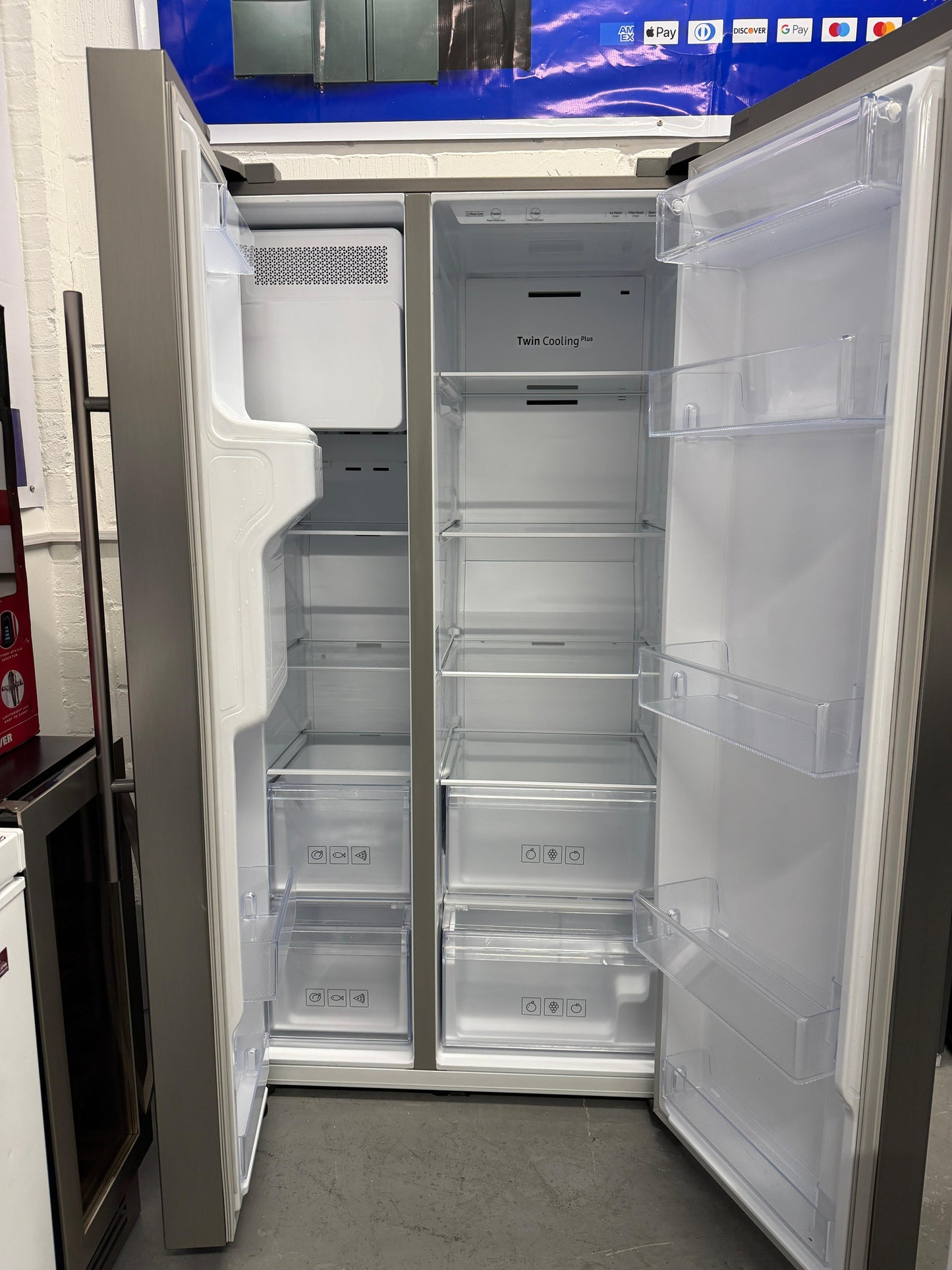 Refurbished Samsung RS67N8210S9 609 L American Fridge Freezer with Water & Ice Dispenser - Stainless Steel
