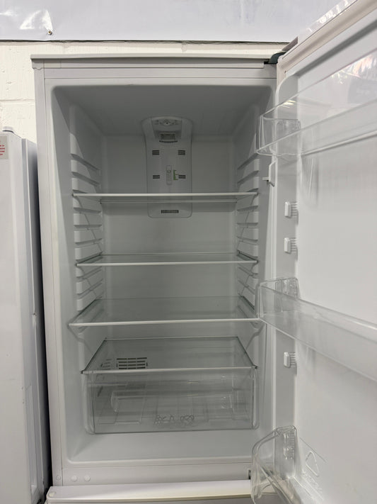 Refurbished Zanussi ZRB23200WA 60/40 Frost Free Fridge Freezer - White