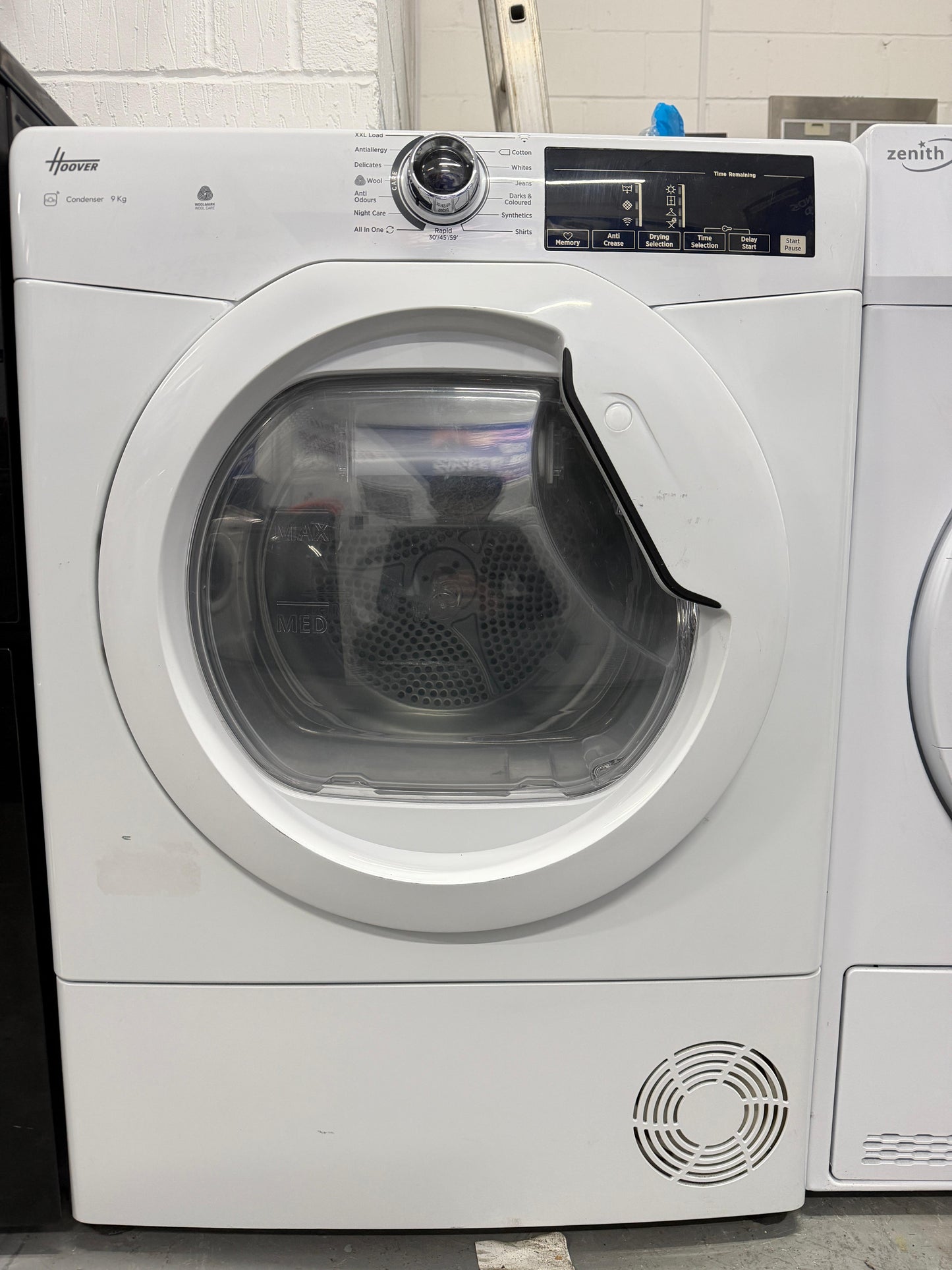 Refurbished Hoover HRE C9TBE-80 9kg Condenser Tumble Dryer - White
