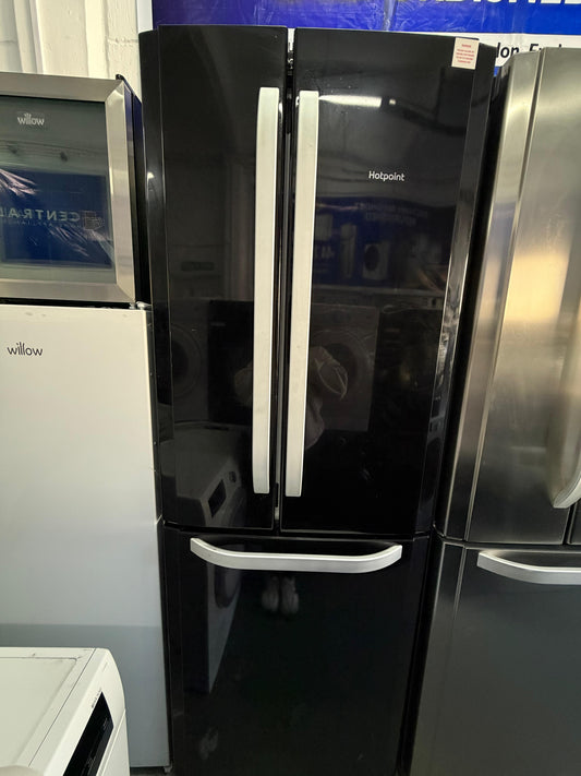 Refurbished Hotpoint FFU3D1K 436 L Frost Free Fridge Freezer - Black