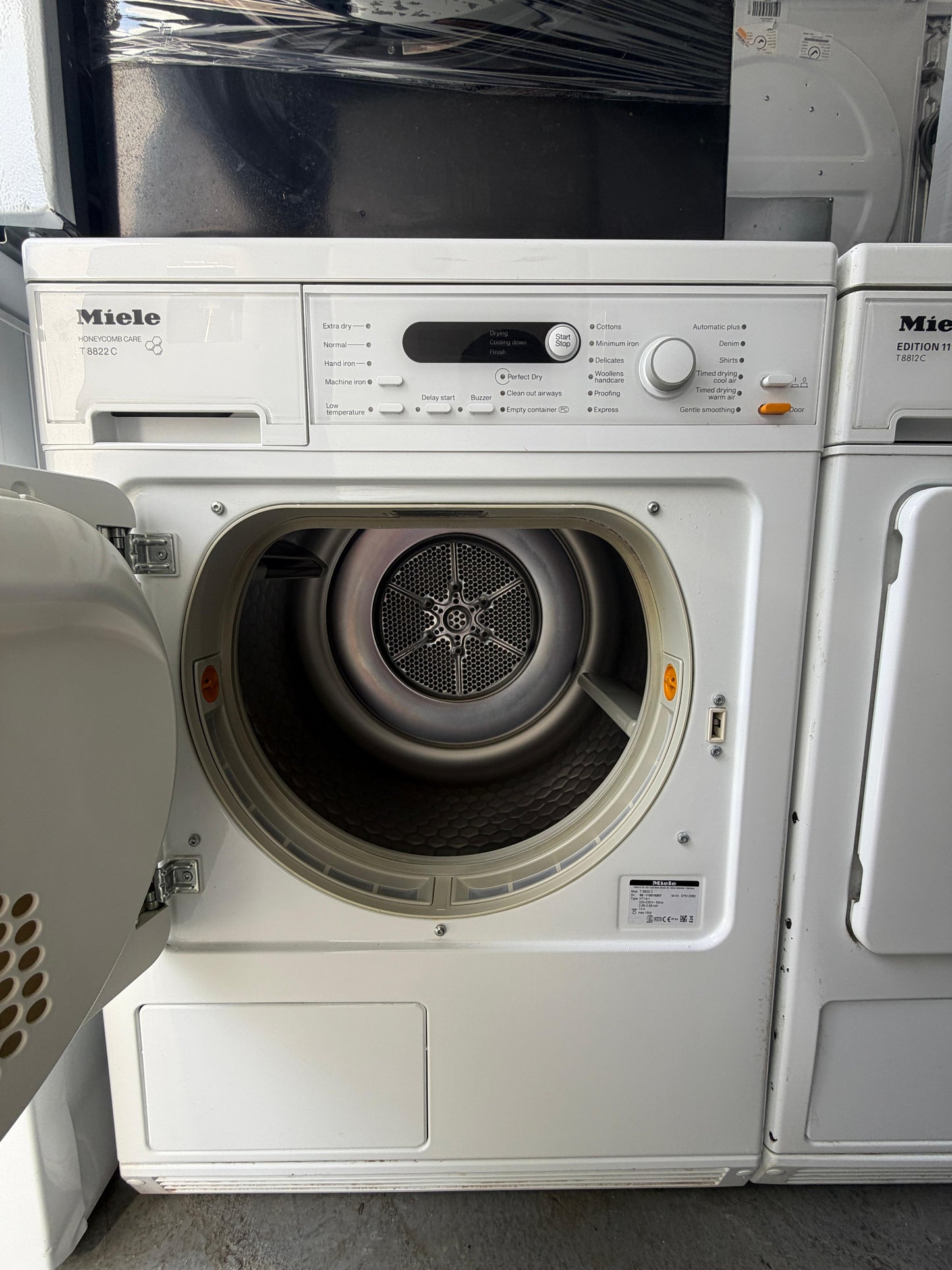 Refurbished Miele T8822C 7kg Condenser Tumble Dryer - White