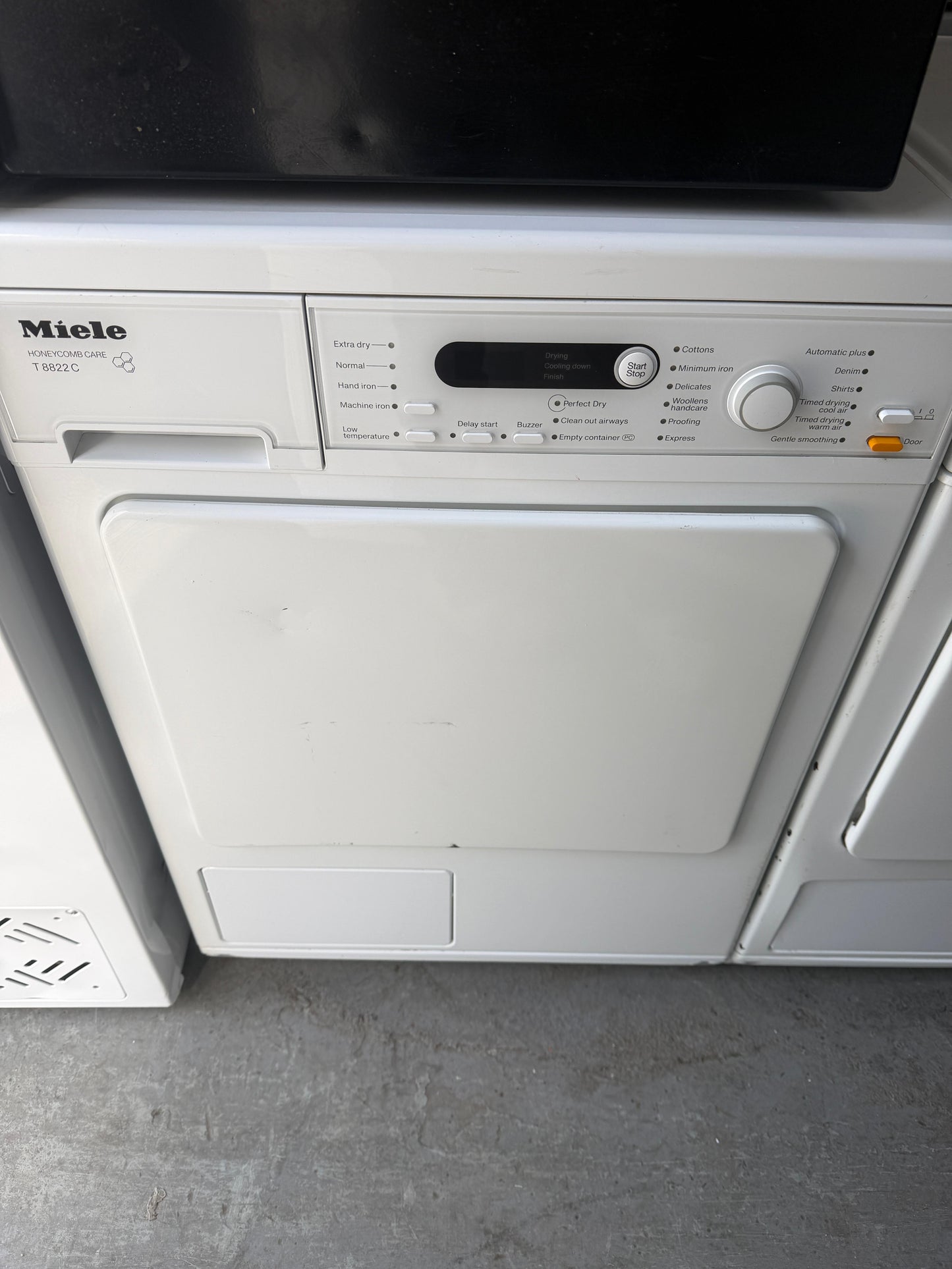 Refurbished Miele T8822C 7kg Condenser Tumble Dryer - White