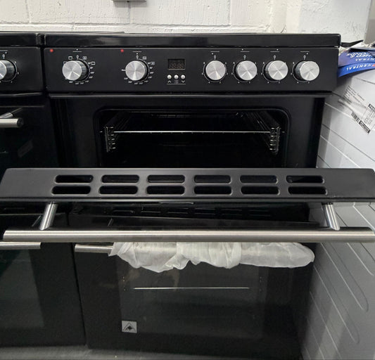 Refurbished Hisense HDE3211BBUK 60cm Electric Cooker With Ceramic Hob - Black