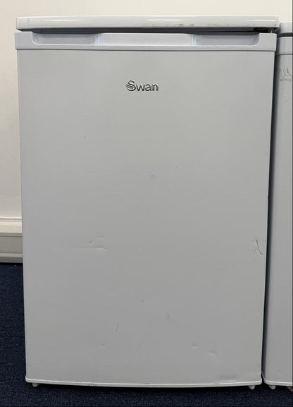 Swan SR156140W 88 Litre Under Counter Larder Fridge - White - Unused Unit - Grade A