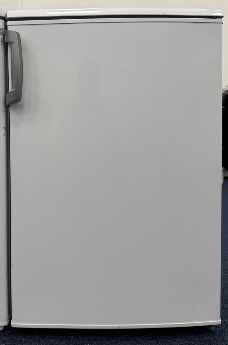 Blomberg SSM1554P 128 Litre Under Counter Larder Fridge - White - Unused Grade A