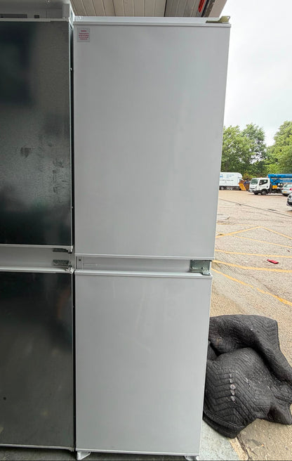 Sensis RFCMI0154EW 230 L Integrated 50/50 Frost Free Fridge Freezer - White - Unused Grade A