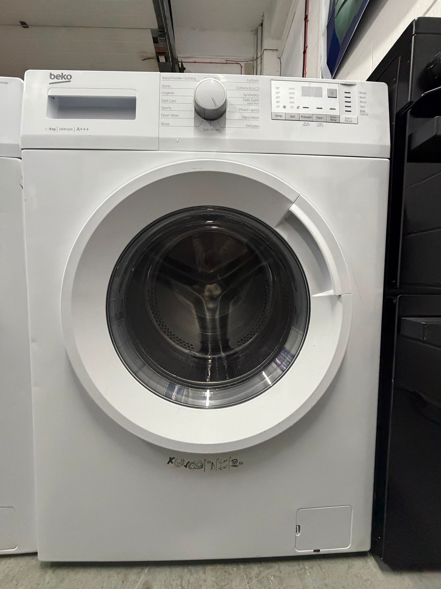 Refurbished Beko WTG841B2W 8kg 1400 Spin Washing Machine - White