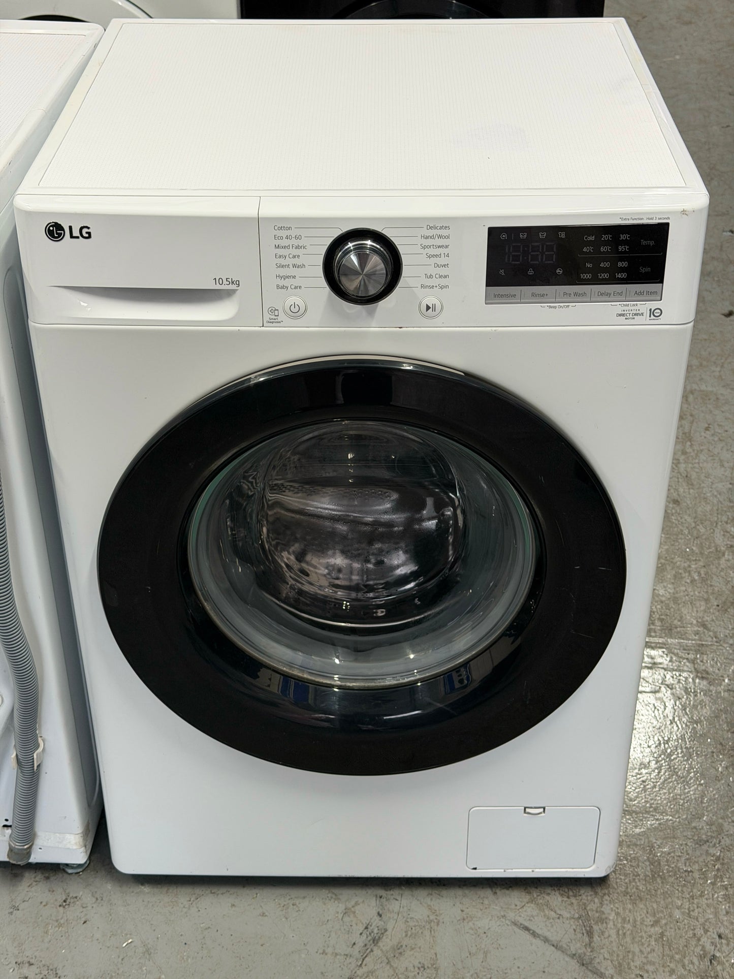 Refurbished LG F4V310WNEH 10.5Kg 1360RPM Washing Machine – White