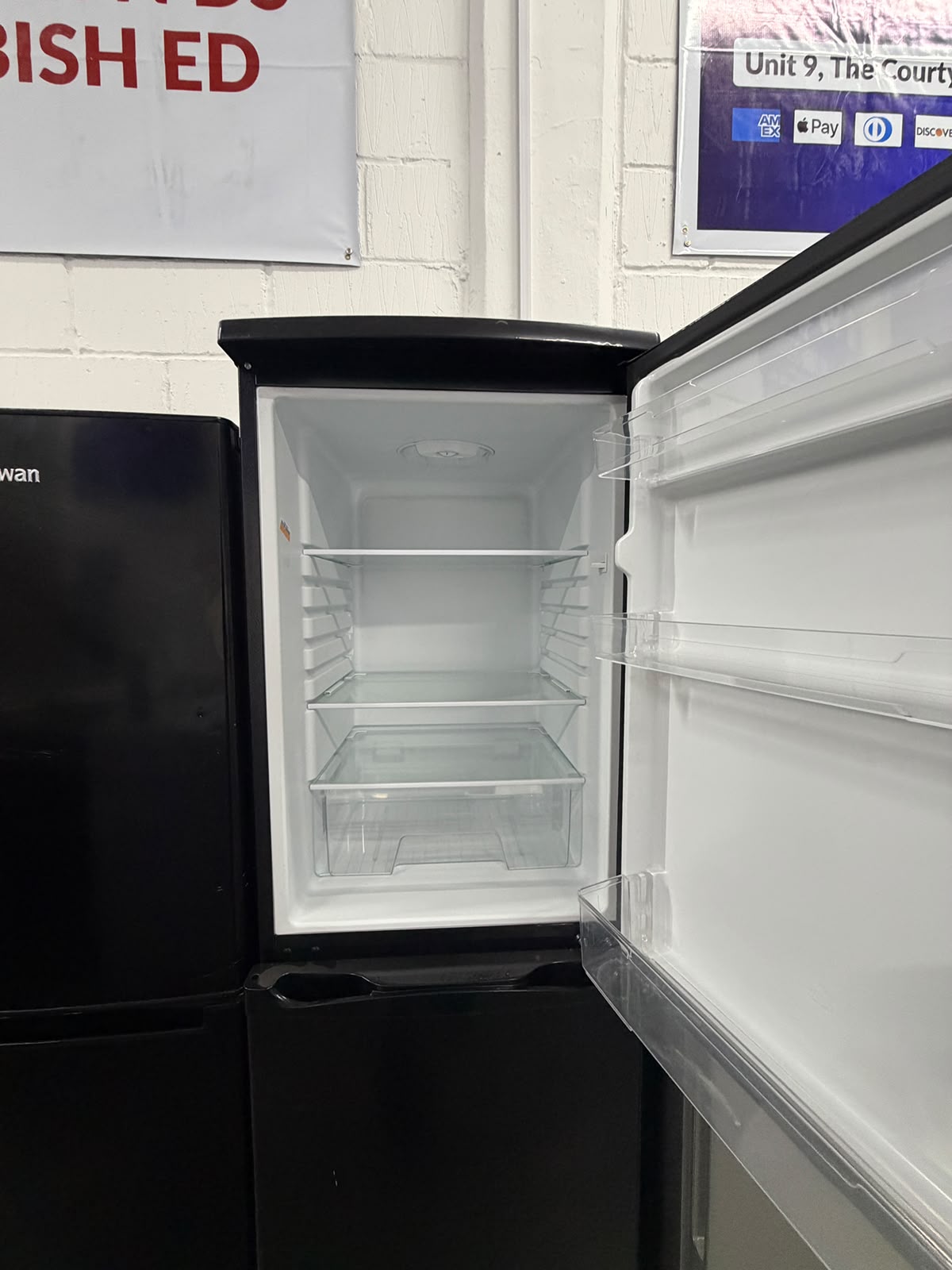 Refurbished Logik LFC50B19 50/50 Fridge Freezer – Black