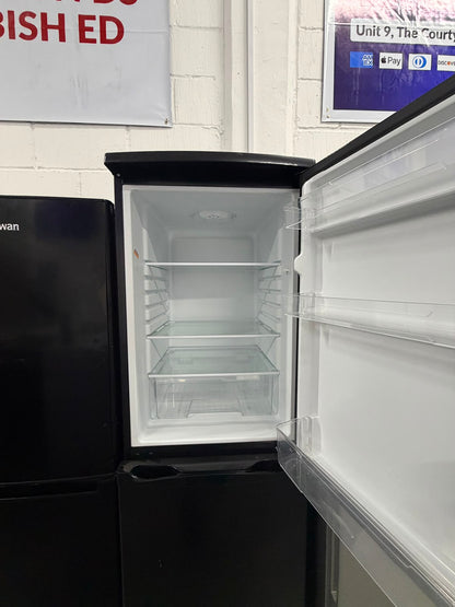 Refurbished Logik LFC50B19 50/50 Fridge Freezer – Black