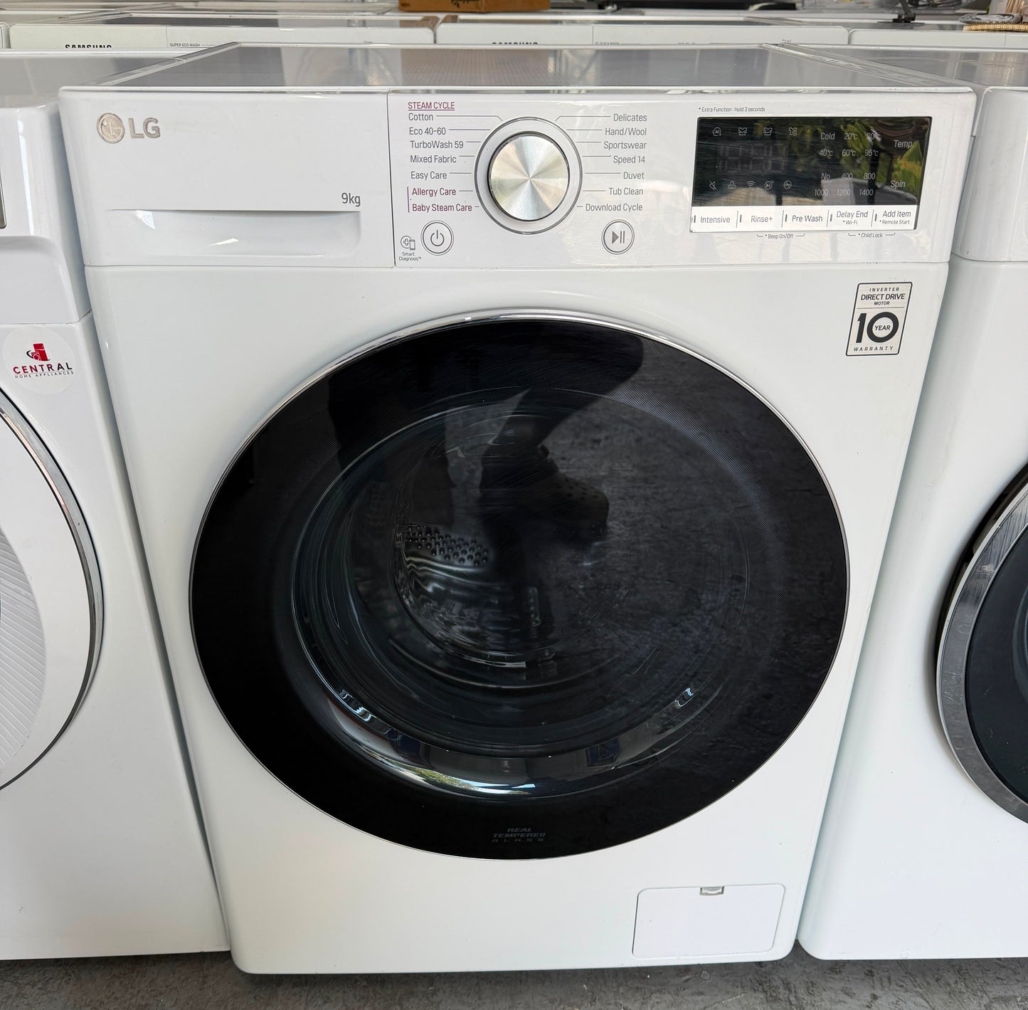 Refurbished LG F4V709WTSE 9Kg 1400RPM Washing Machine – White