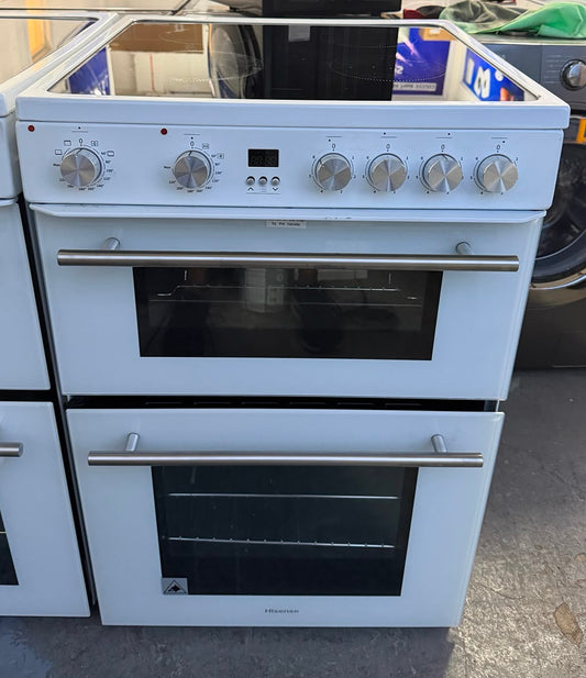 Hisense HDE3211BWUK 60cm Double Oven Electric Ceramic Cooker - New Grade B - White